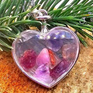 Nature Super Seven Crystal Ruby Chips Floating Heart Shape Pendant Necklace